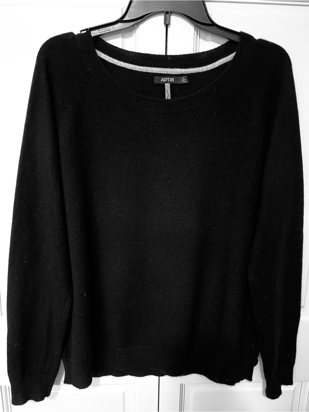 EUC Apt. 9 100% Cashmere Sweater, fine gauge, long sleeve pullover - women’s XL